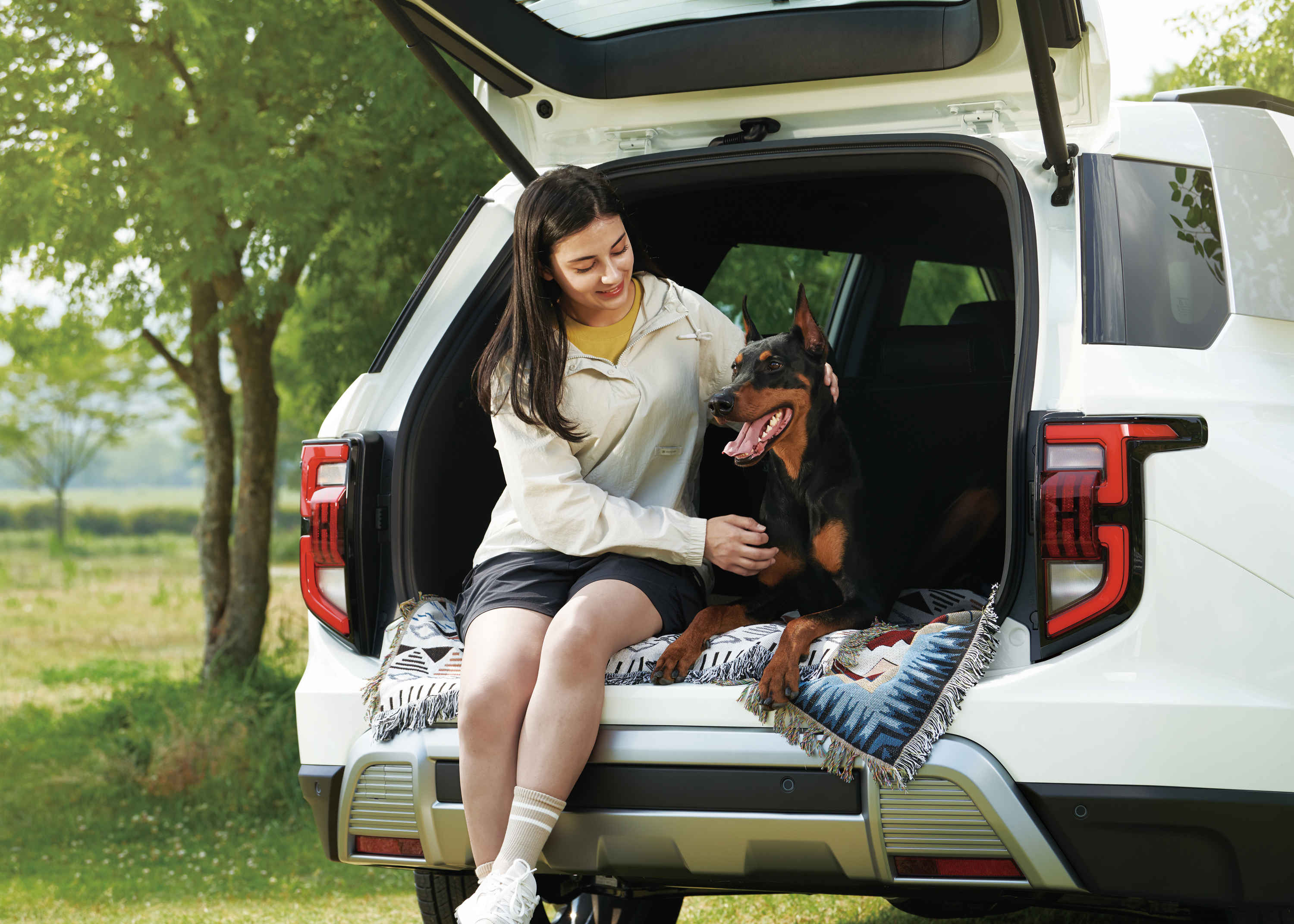 Kgm Torres Hybrid Overview Versatility1